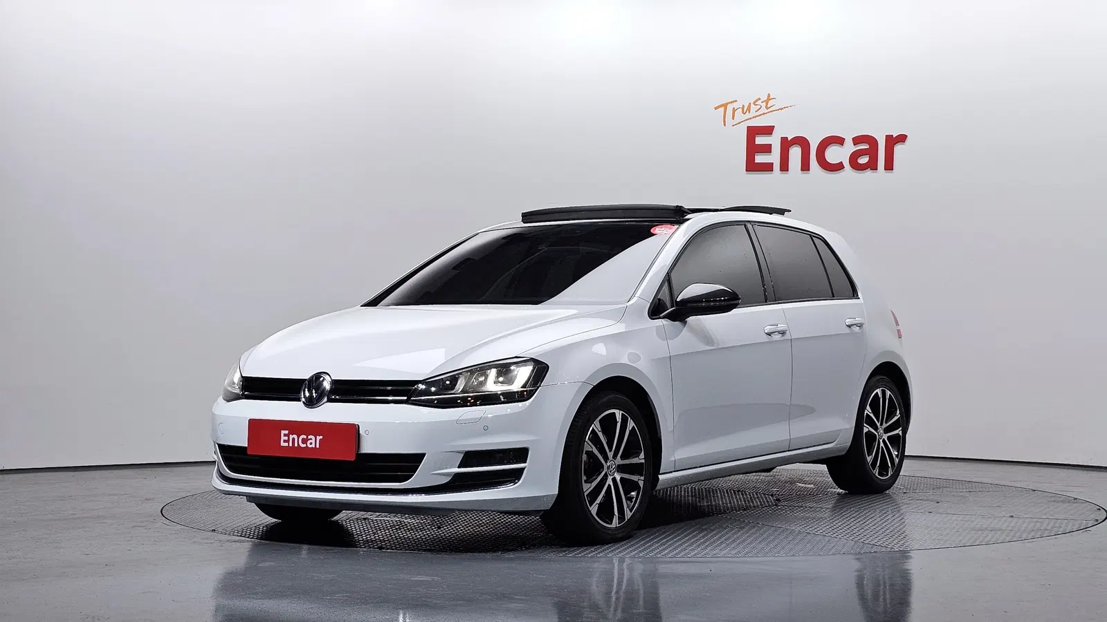 Volkswagen Golf 7e génération 2.0 TDI Premium 2016 — photo 1 sur 20