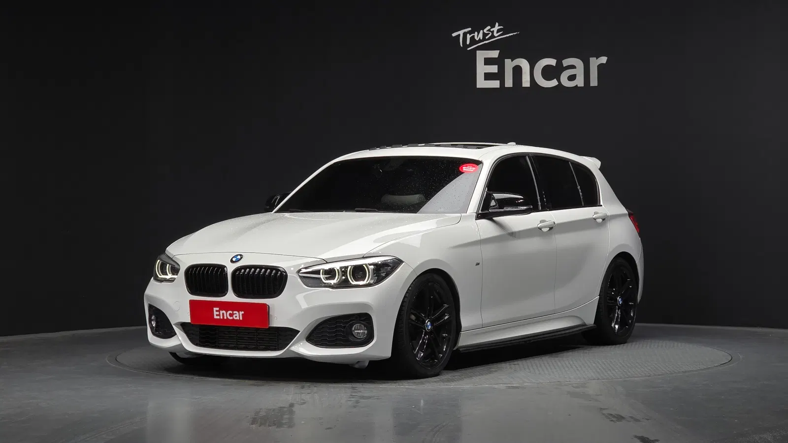 BMW Série 1 (F20) 118d M Sport Shadow 5 portes 2018 — photo 1 sur 8