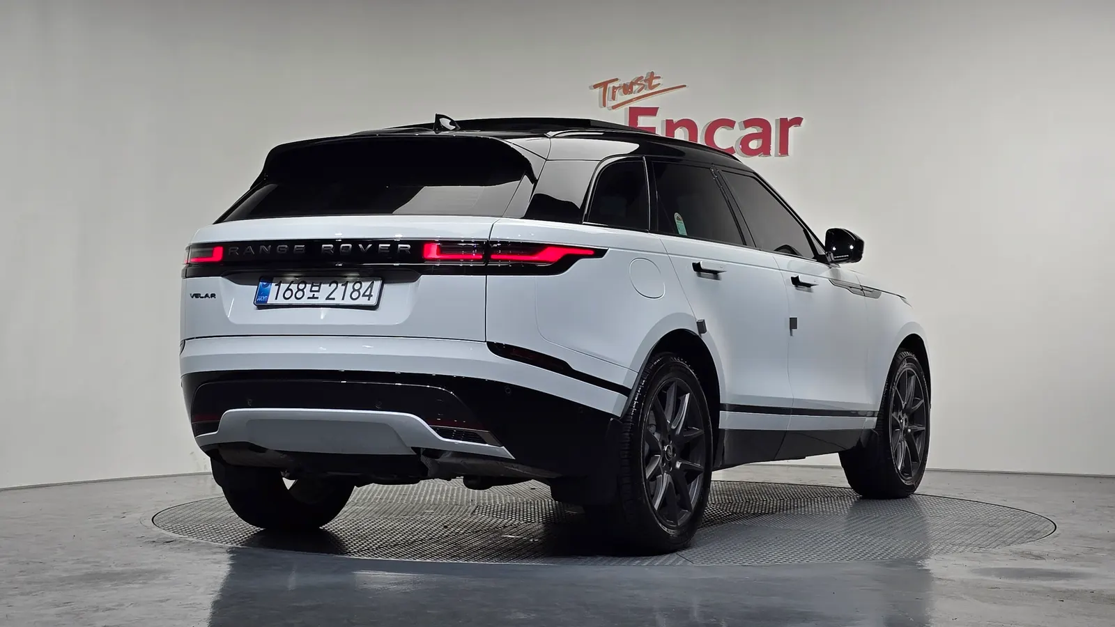 Land Rover Range Rover Velar 3.0 P400 Dynamic HSE 2025 — photo 1 sur 20