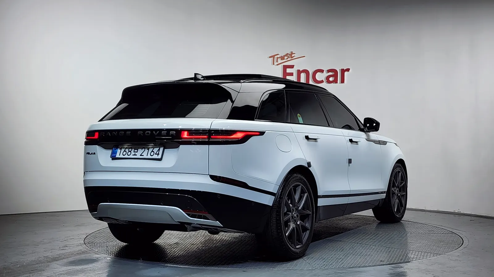 Land Rover Range Rover Velar 3.0 P400 Dynamic HSE 2025 — photo 1 sur 20