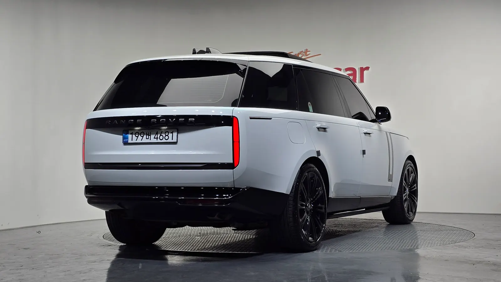 Land Rover Range Rover 5e génération P530 AB LWB 2025 — photo 1 sur 20