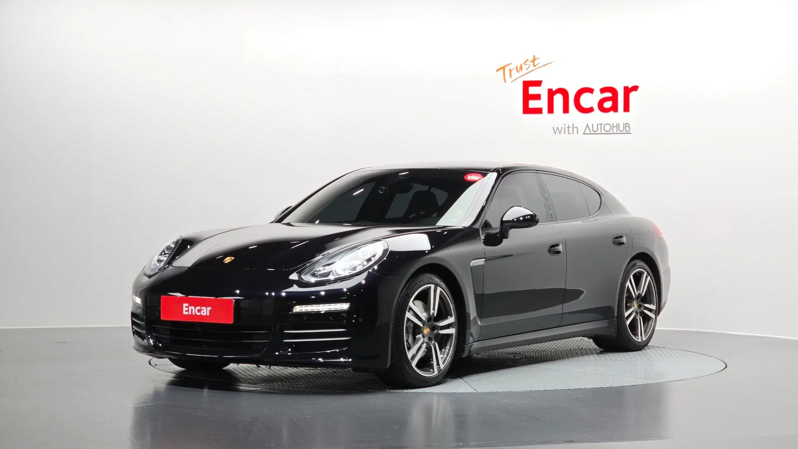 Porsche Panamera 3.6 AWD Edition 2016 — photo 1 sur 20