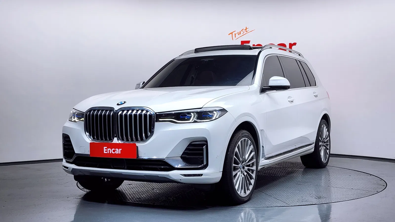 BMW X7 (G07) xDrive 40d Design Pure Excellence 7 places 2022 — photo 1 sur 20