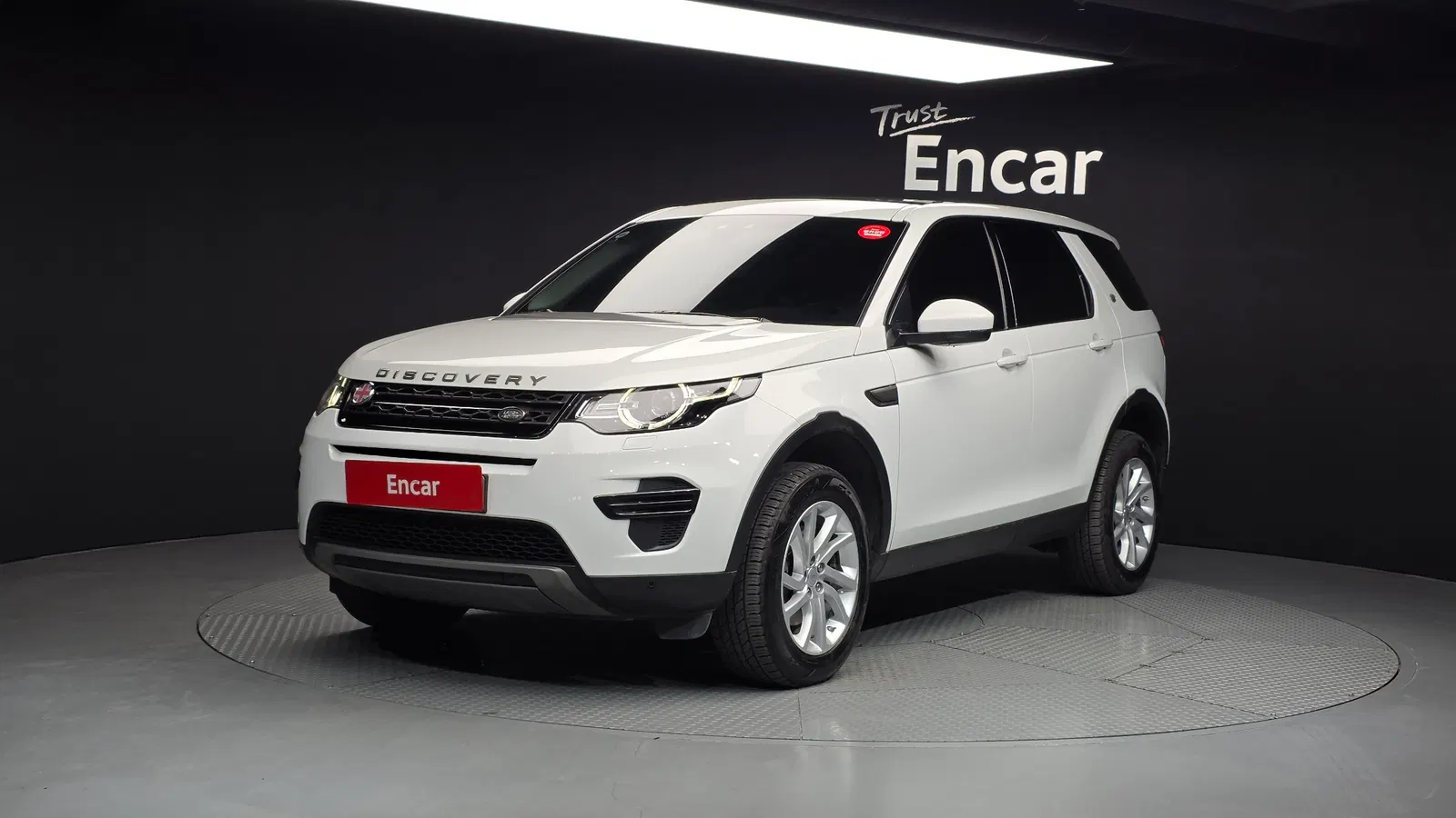 Land Rover Discovery Sport 2.0 TD4 SE 2019 — photo 1 sur 20