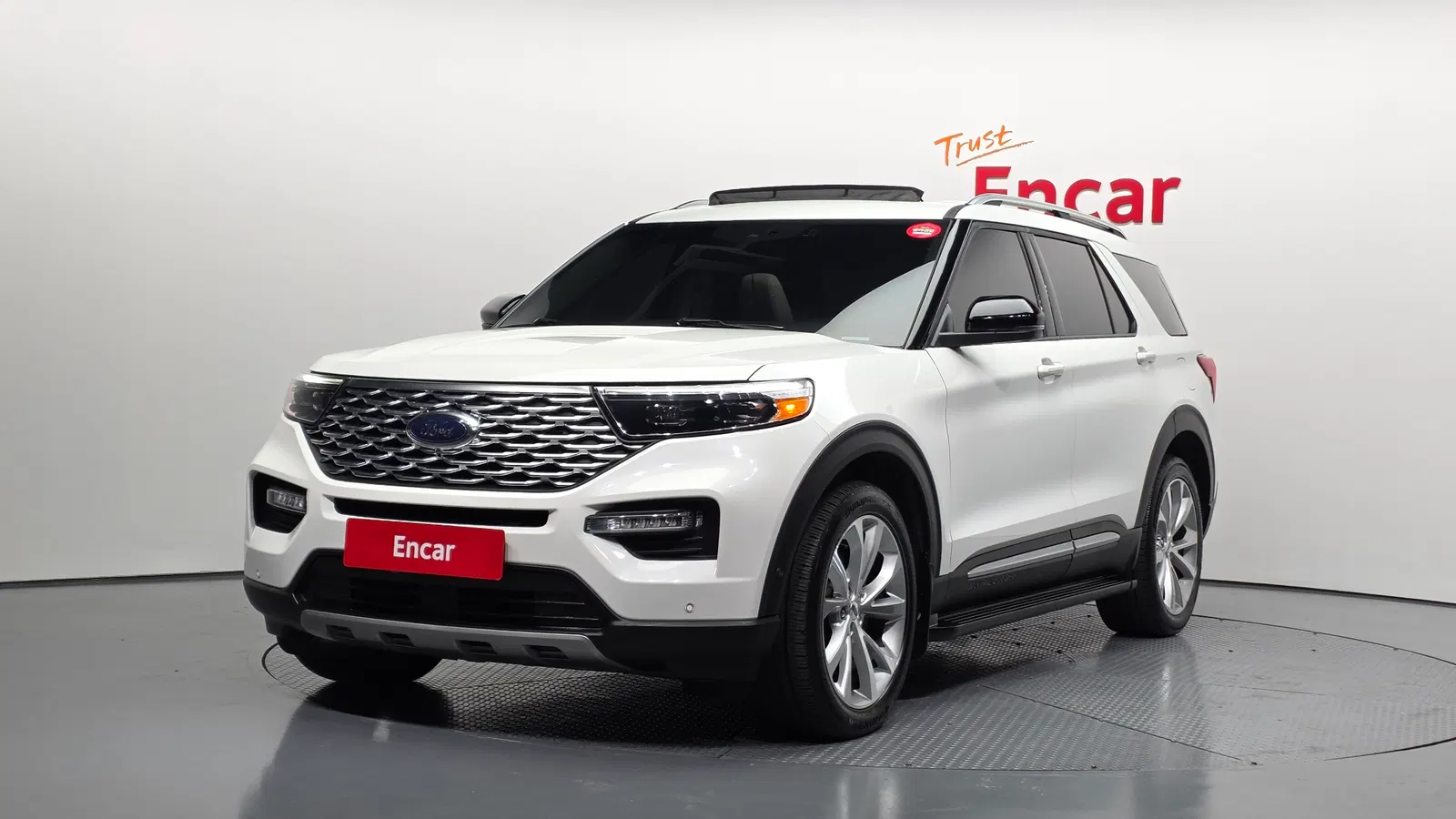 Ford Explorer 6e génération 3.0 Platinum 4WD 2022 — photo 1 sur 20