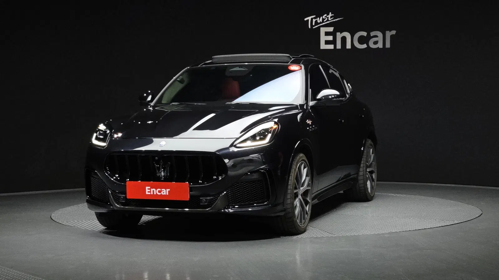 Maserati Grecale 3.0 AWD Trofeo 2023 — photo 1 sur 20
