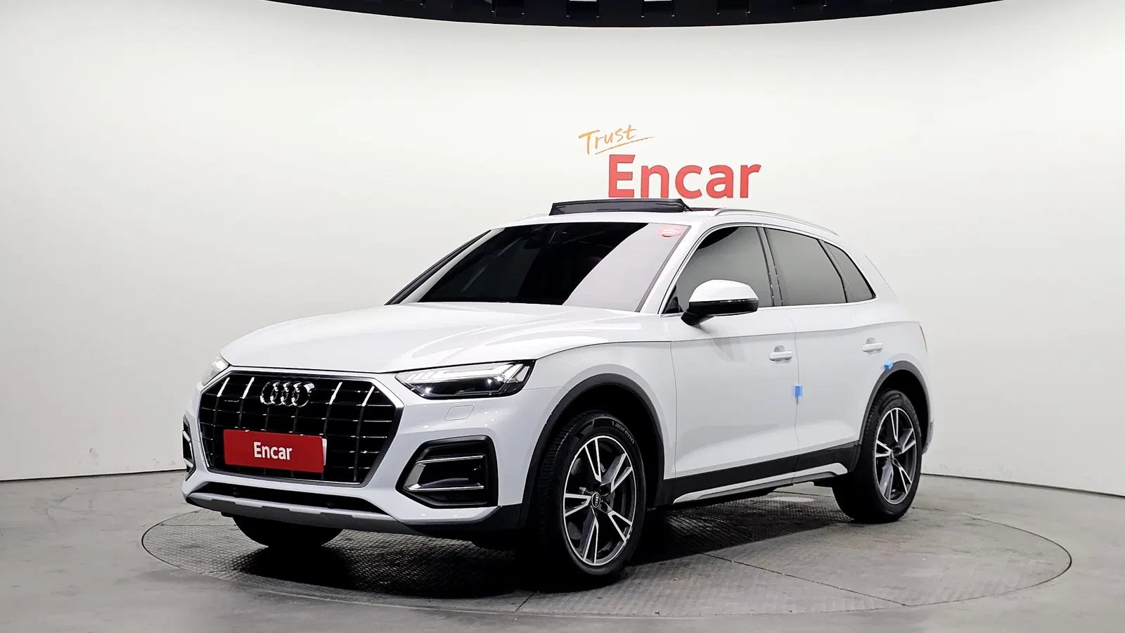Audi Q5 (FY) 45 TFSI Quattro 2022 — photo 1 sur 20