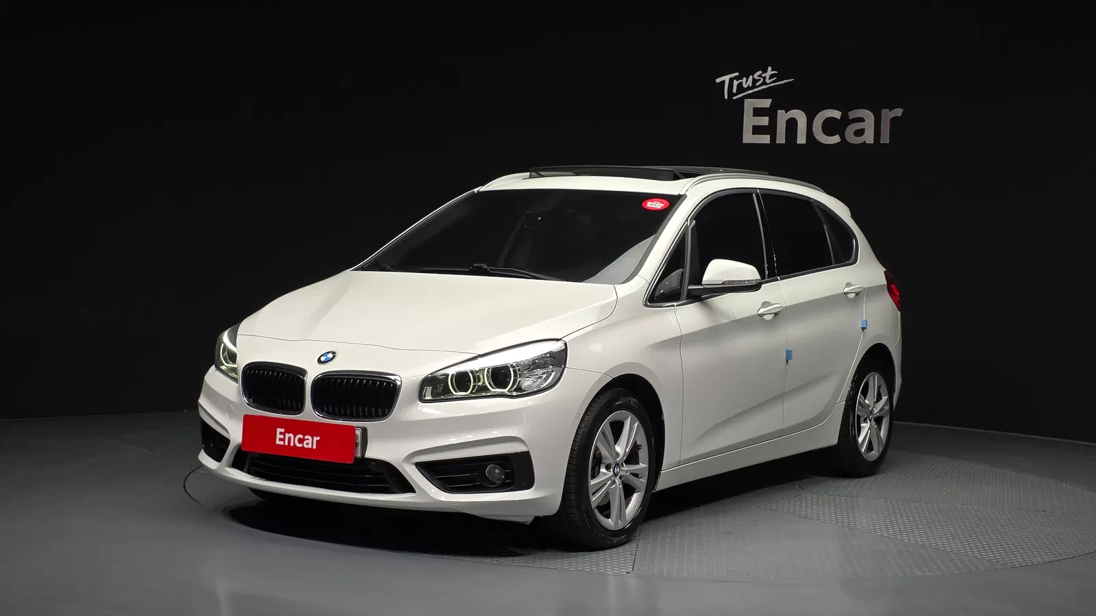 BMW Série 2 Active Tourer (F45) Joy 2018 — photo 1 sur 20