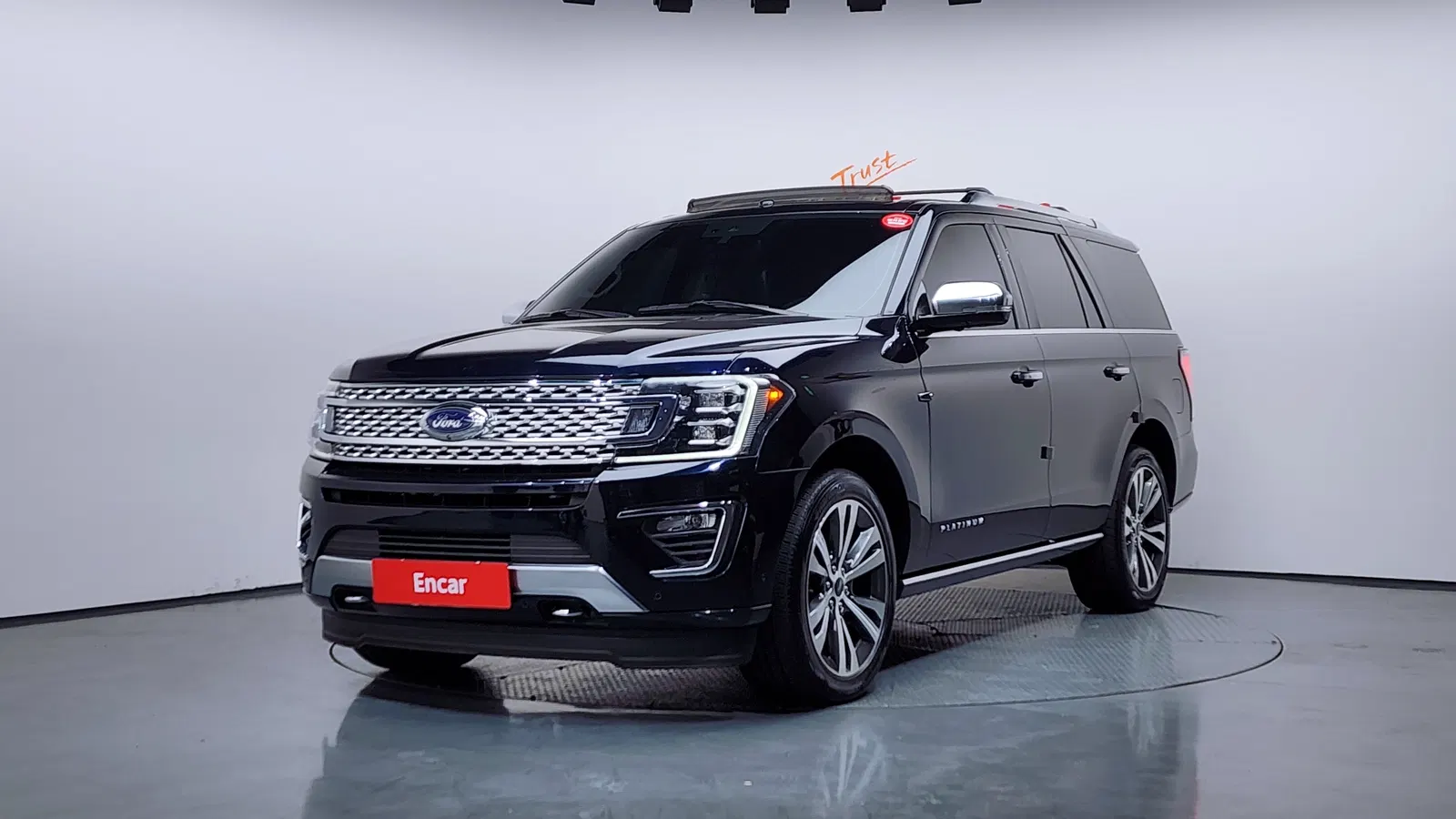 Ford Expedition Platinum 4WD 2021 — photo 1 sur 20