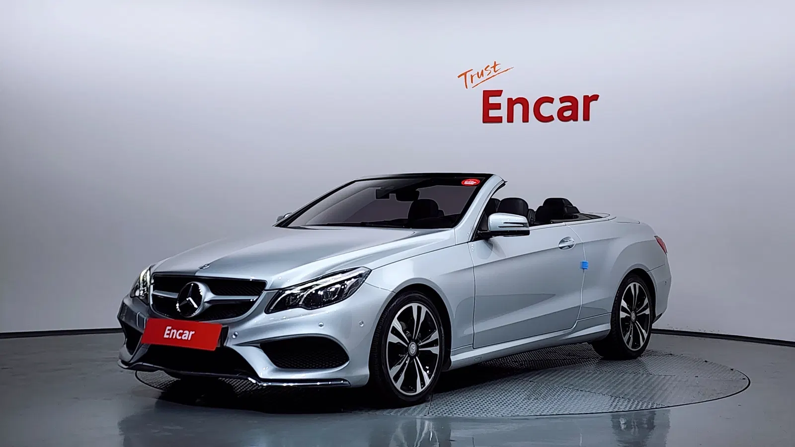 Mercedes-Benz Classe E E200 Cabriolet (W212) 2017 — photo 1 sur 20