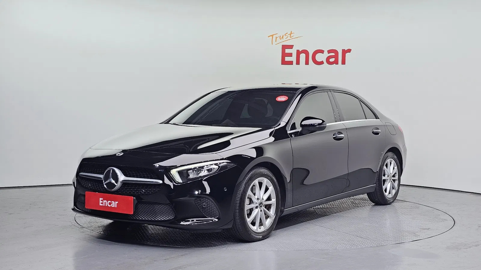 Mercedes-Benz Classe A A220 Berline (W177) 2020 — photo 1 sur 20