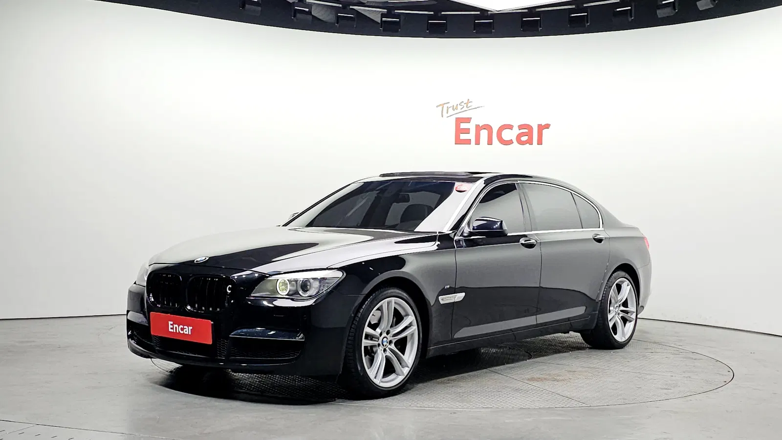 BMW Série 7 (F01) 750Li M Sport 2010 — photo 1 sur 20