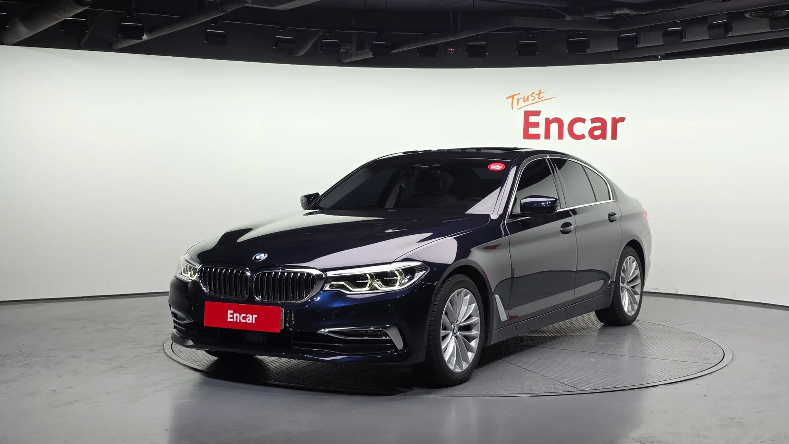 BMW Série 5 (G30) 520d xDrive Luxury Plus 2020 — photo 1 sur 20