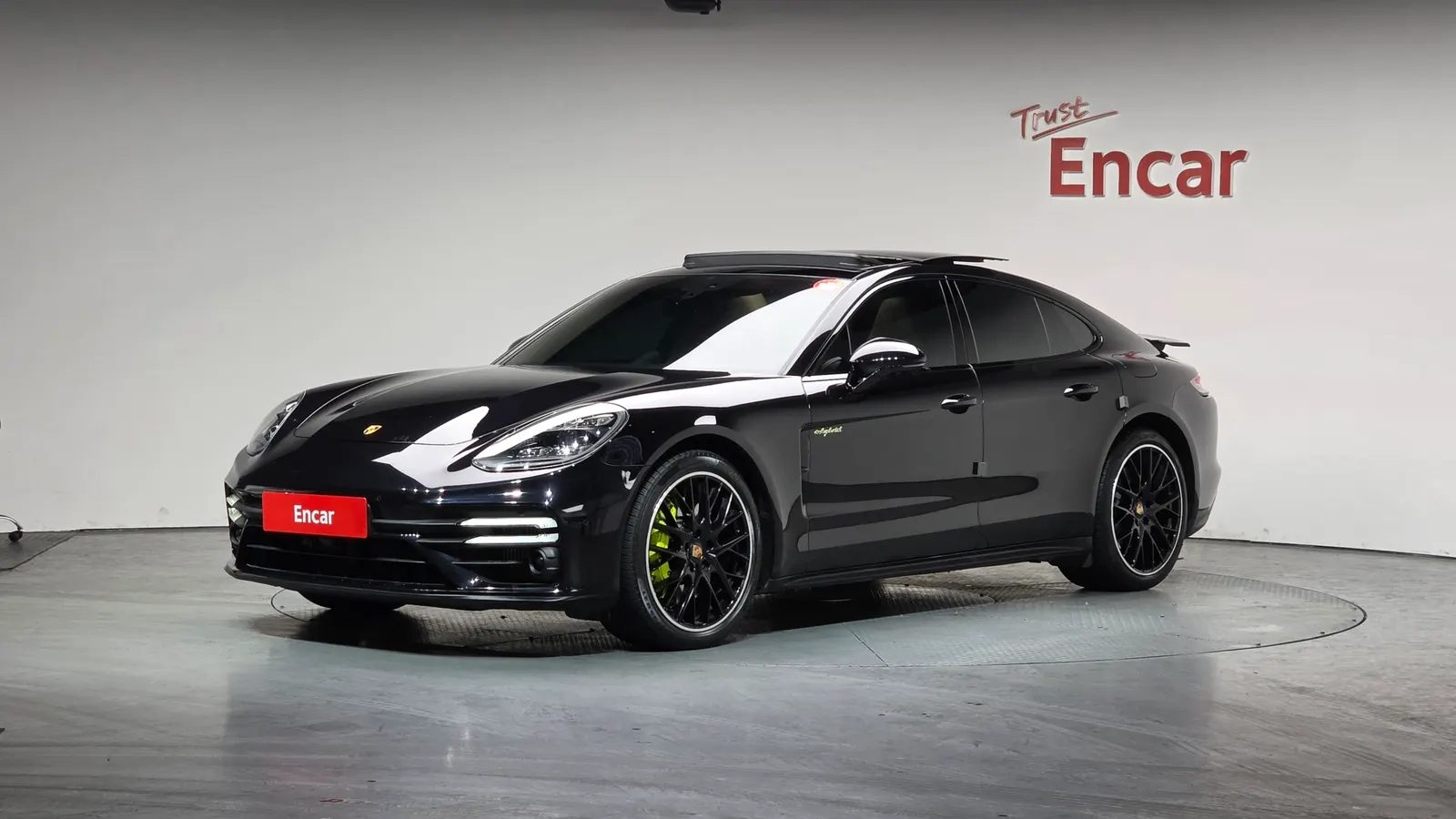 Porsche Panamera (971) 2.9 AWD E-Hybride 2021 — photo 1 sur 20