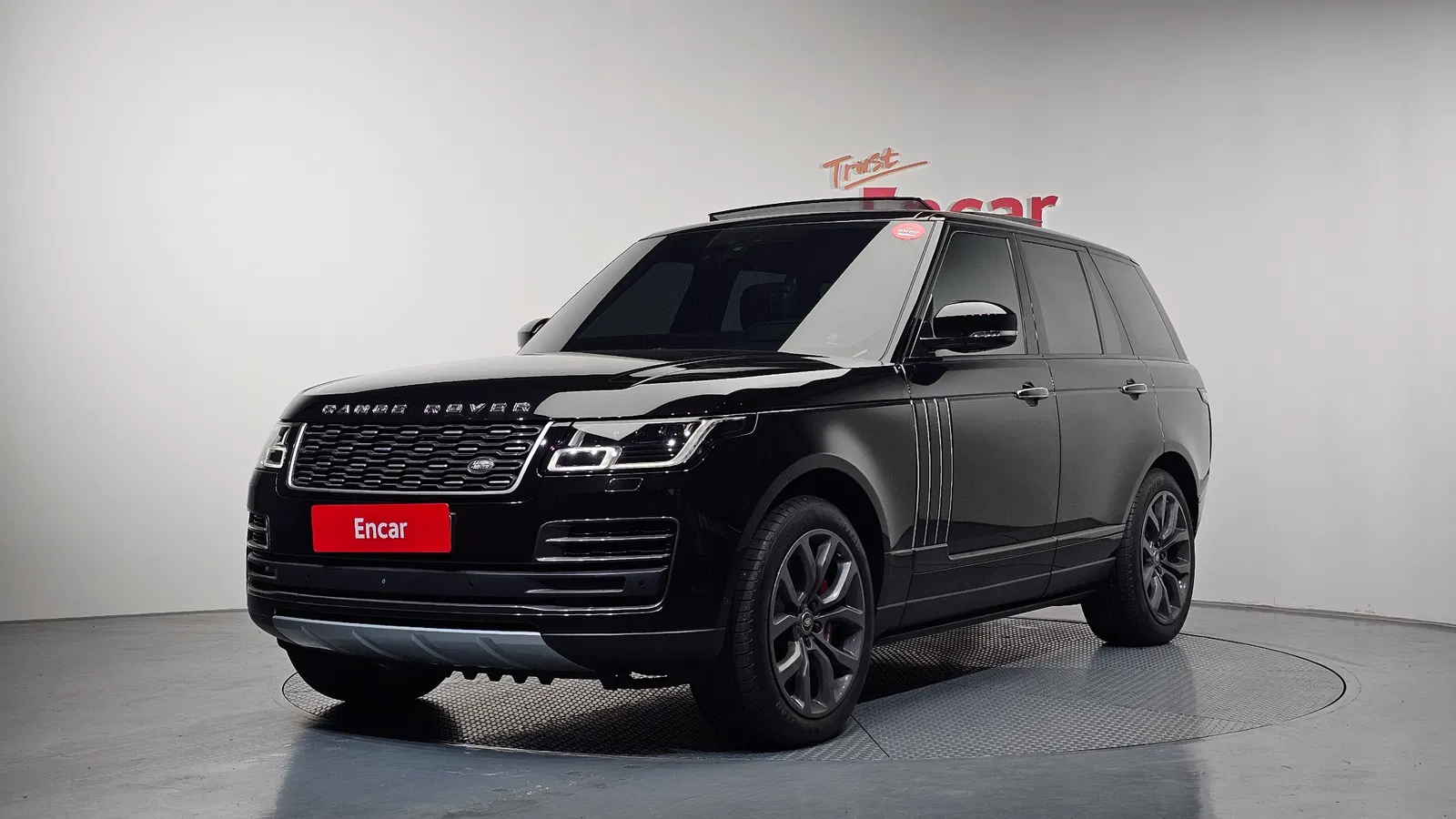 Land Rover Range Rover 4e génération 5.0 SC SV AB Dynamic SWB 2019 — photo 1 sur 20