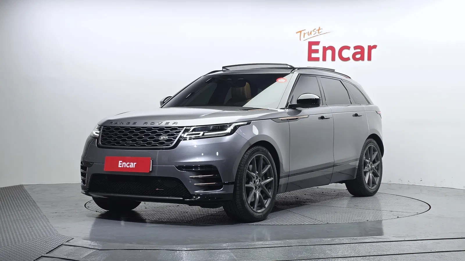 Land Rover Range Rover Velar 3.0 P400 R-Dynamic HSE 2022 — photo 1 sur 26