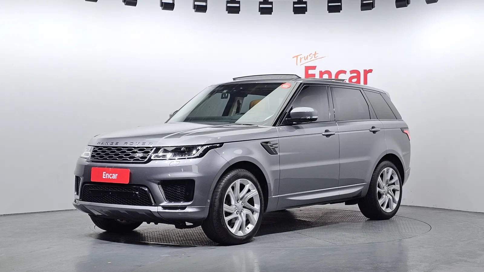 Land Rover Range Rover Sport 2e génération 3.0 SDV6 HSE Dynamic 2020 — photo 1 sur 20