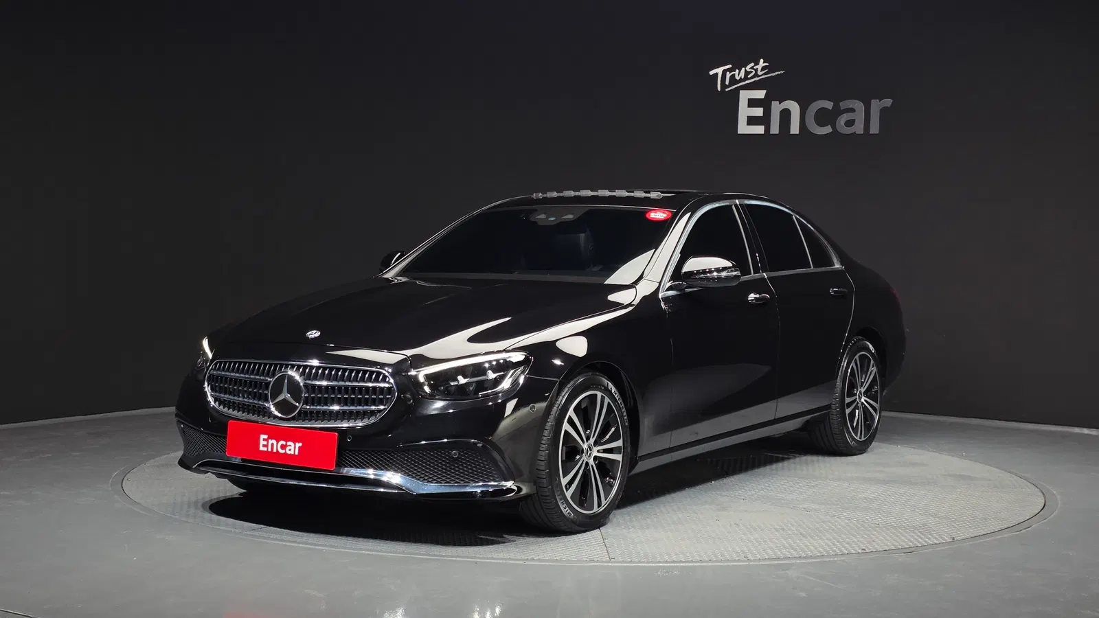 Mercedes-Benz Classe E E250 Avantgarde (W213) 2021 — photo 1 sur 20