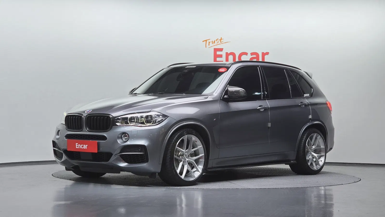 BMW X5 (F15) xDrive M50d 2015 — photo 1 sur 26