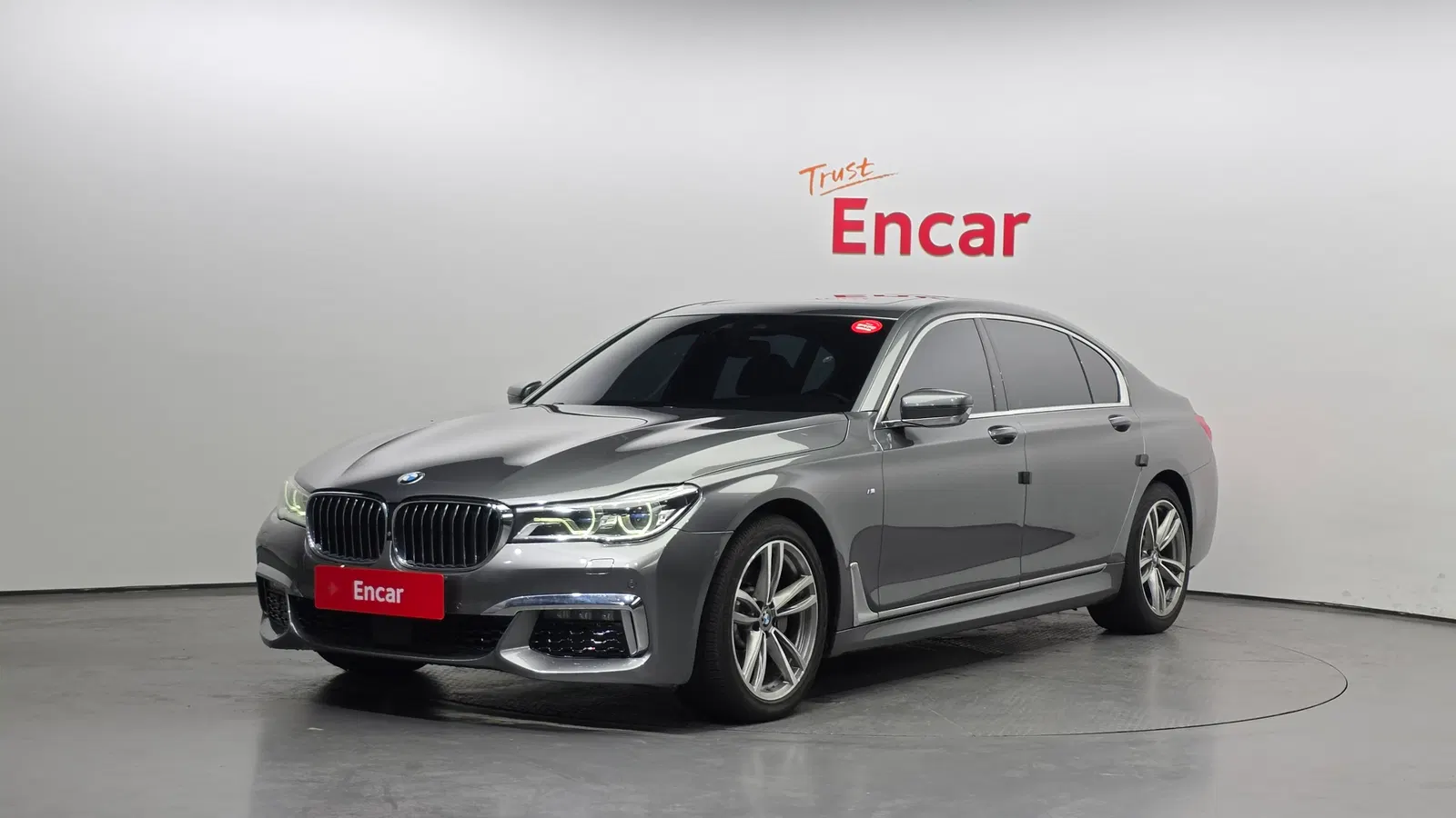 BMW Série 7 (G11) 730Ld xDrive M Sport 2017 — photo 1 sur 20