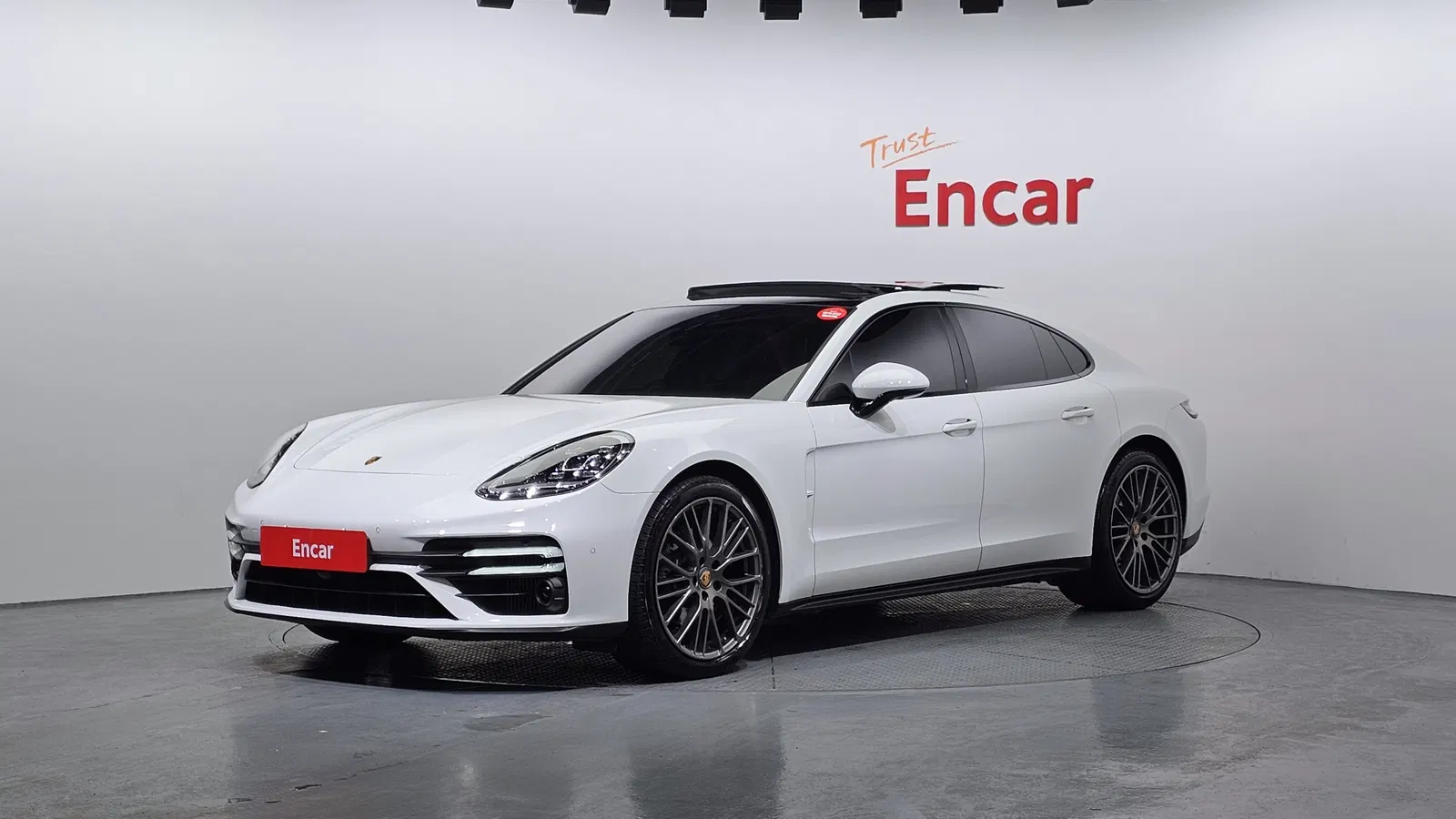 Porsche Panamera (971) 2.9 AWD Platinum Edition 2023 — photo 1 sur 20