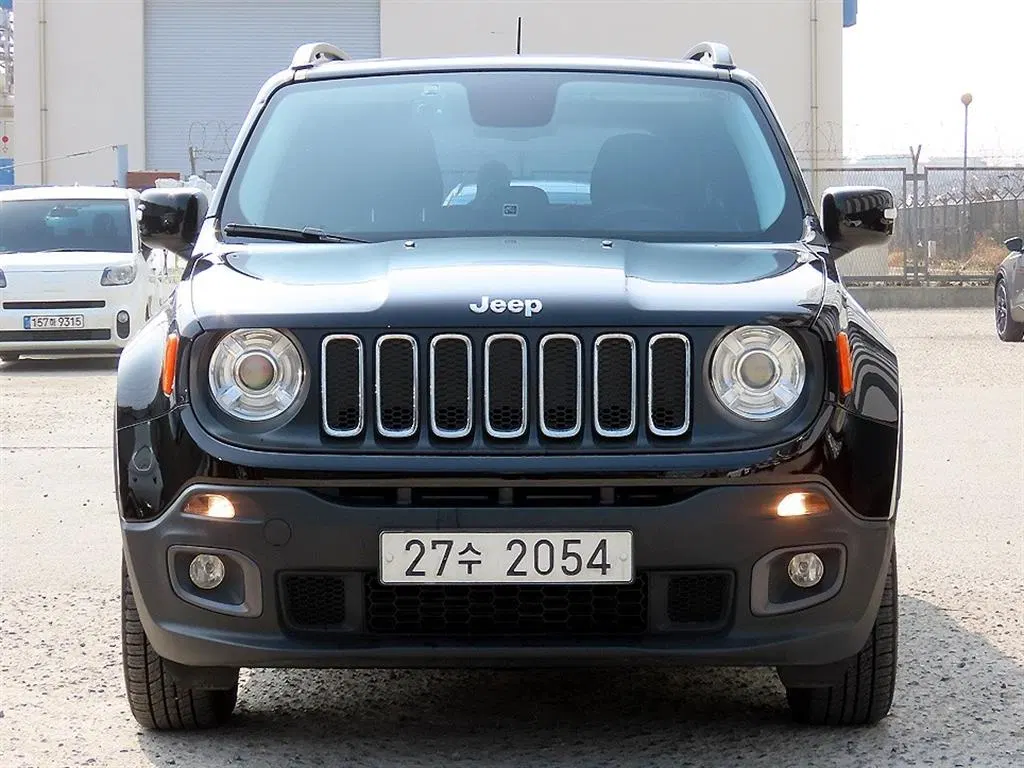 Jeep Renegade 2.0 Diesel Longitude AWD 2017 — photo 1 sur 25