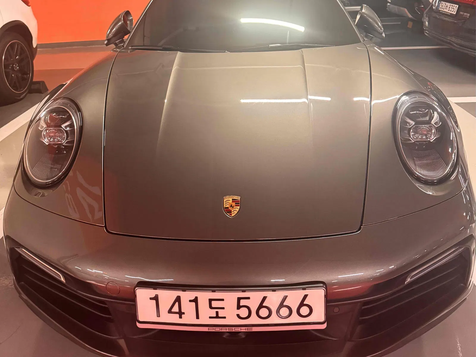 Porsche 911 (992) Carrera 4S 2020 — photo 1 sur 11