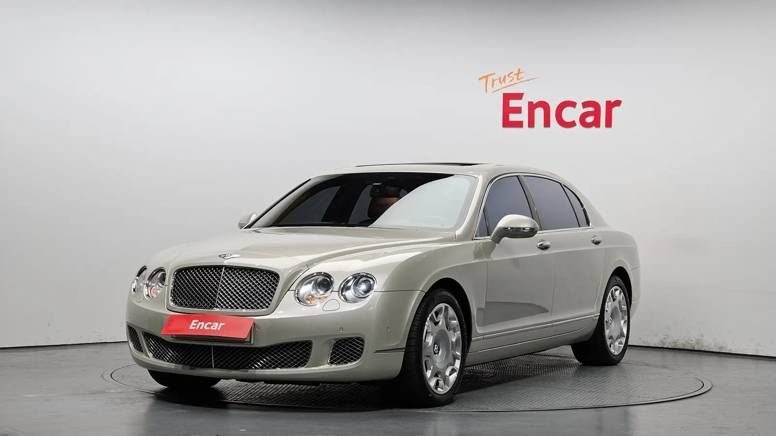 Bentley Flying Spur 1e génération 6.0 2012 — photo 1 sur 26