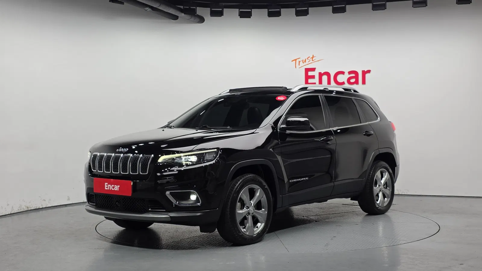 Jeep Cherokee(KL) 2.4 Limited AWD 2021 — photo 1 sur 20