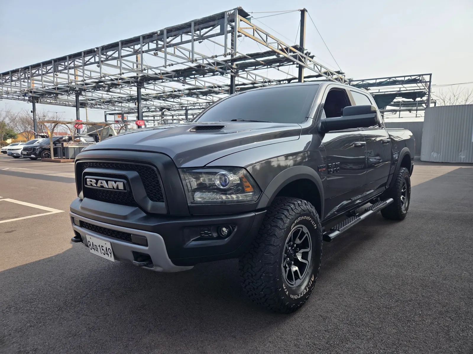 Dodge RAM Pickup 5.7 2016 — photo 1 sur 22