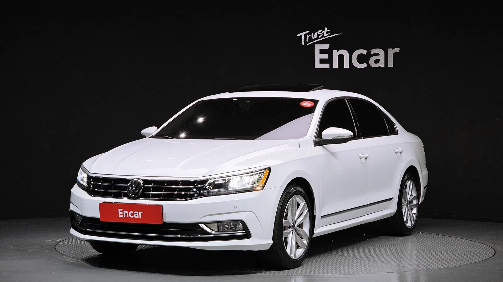 Volkswagen Passat 2.0 TSI 2018 — photo 1 sur 20