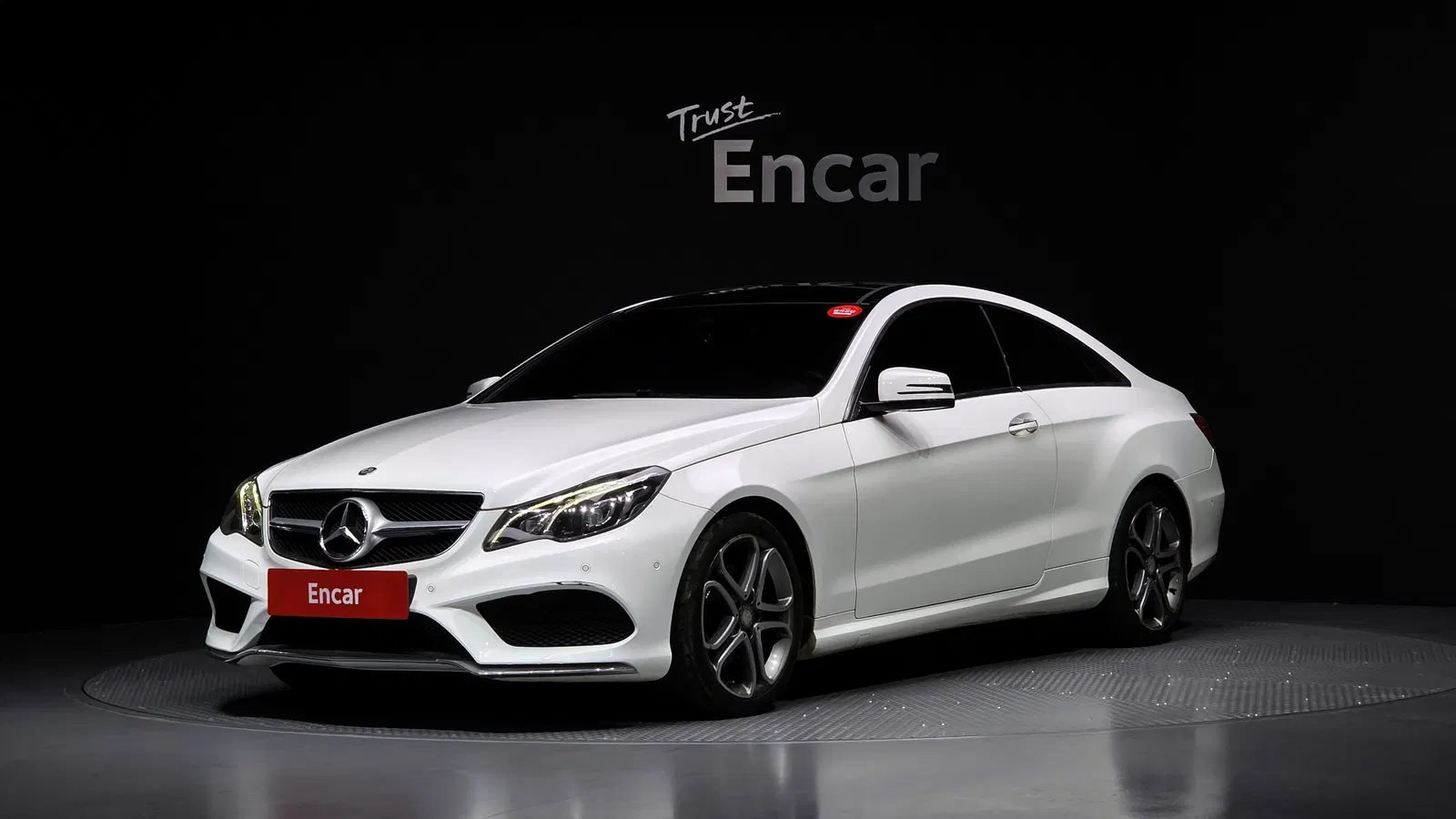 Mercedes-Benz Classe E E350 Coupé (W212) 2014 — photo 1 sur 20