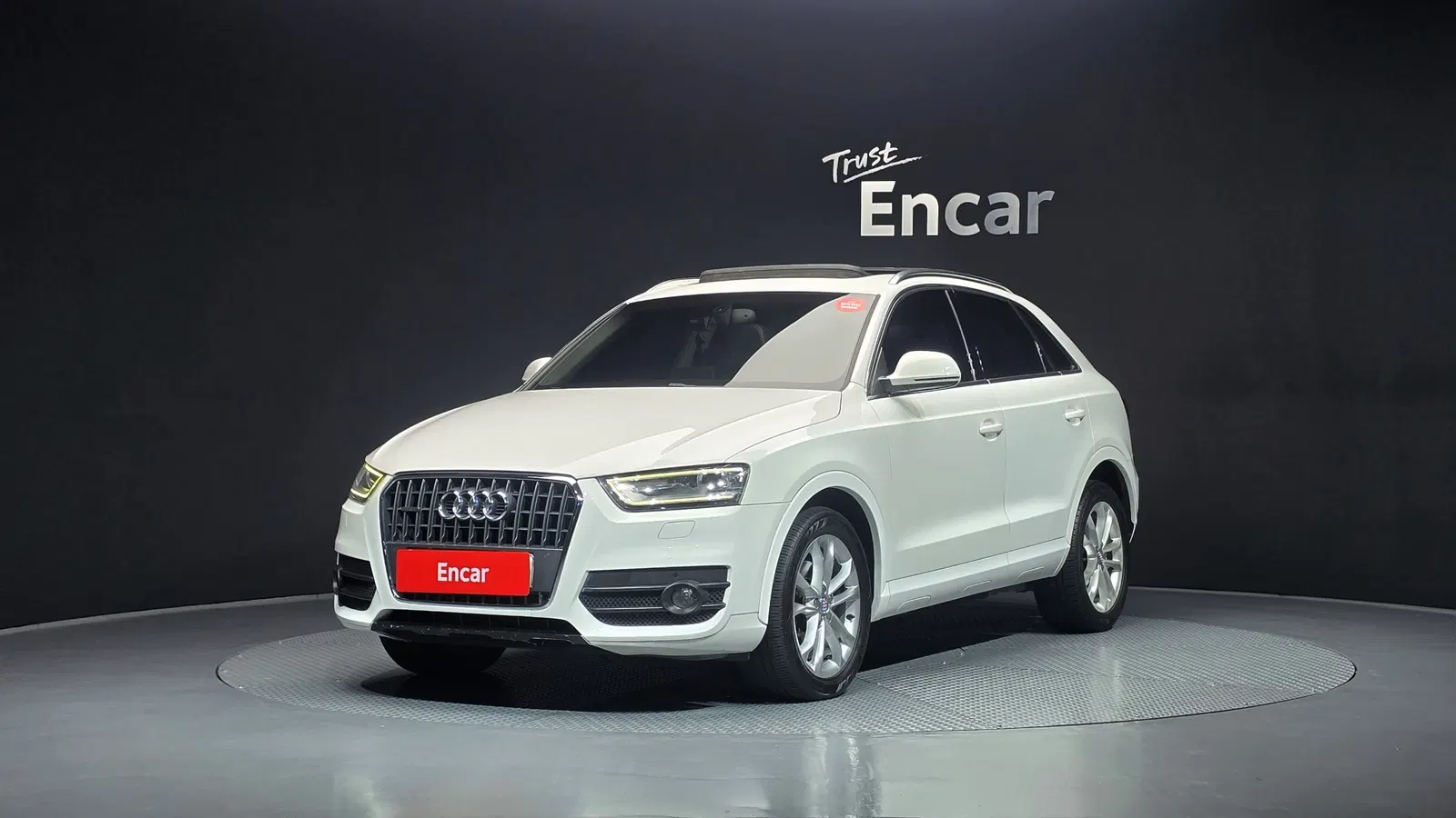 Audi Q3 35 TDI Quattro Dynamic 2015 — photo 1 sur 26