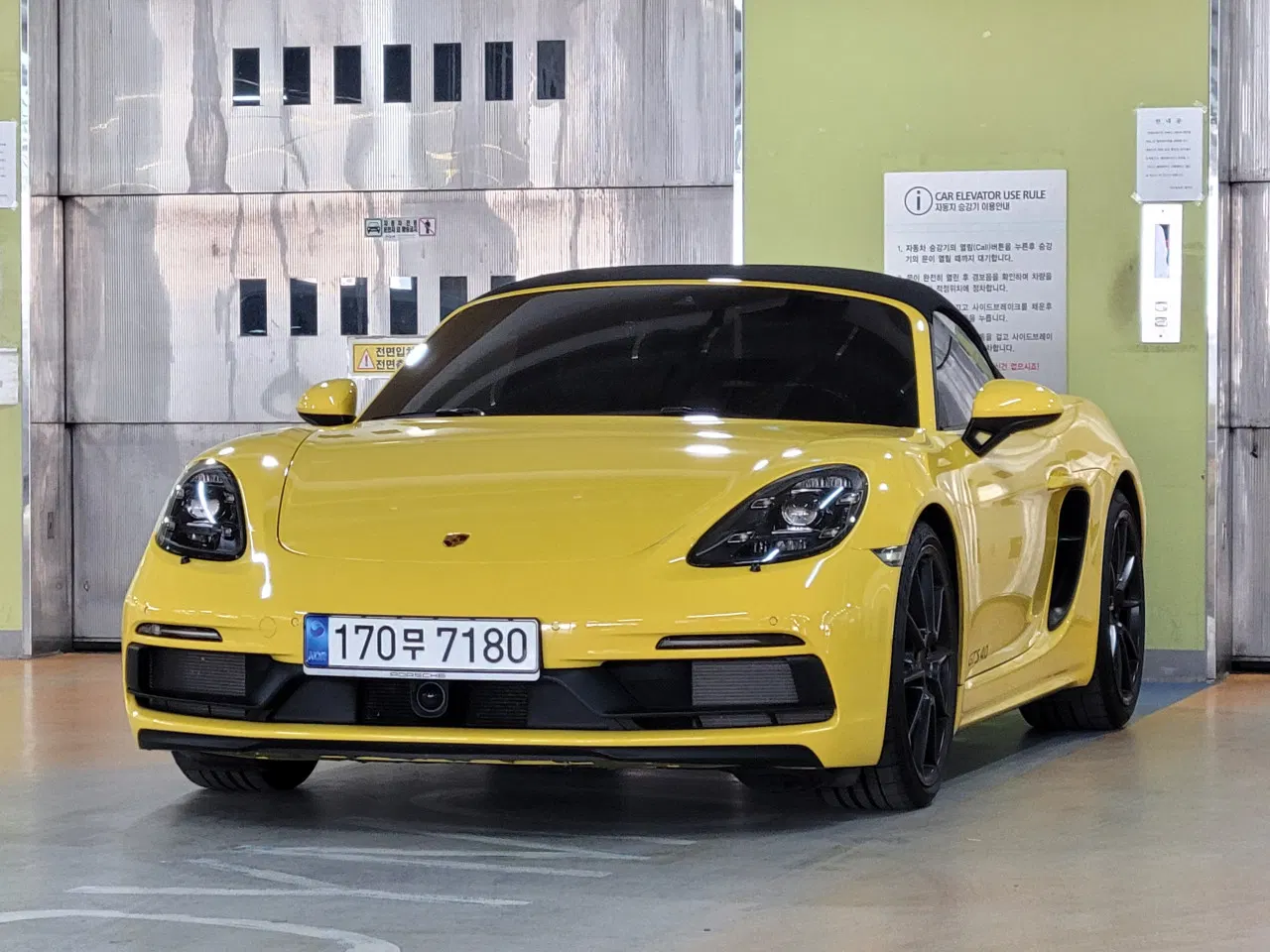 Porsche 718 Boxster 4.0 GTS 2022 — photo 1 sur 26