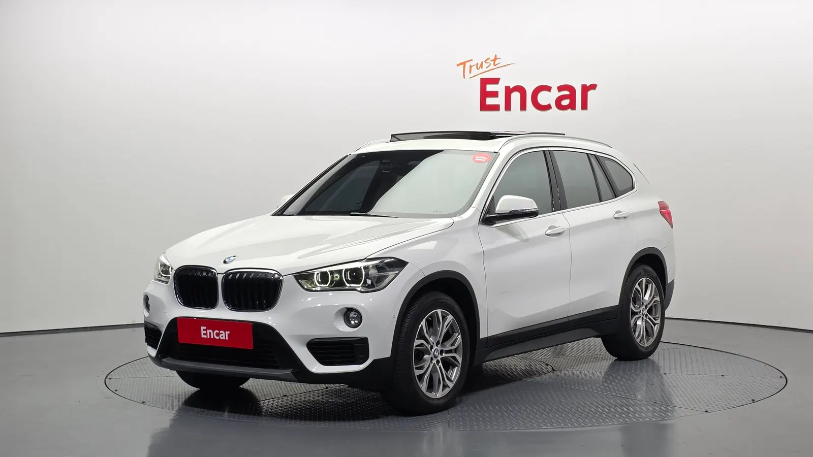 BMW X1 (F48) xDrive 18d Premium 2018 — photo 1 sur 20