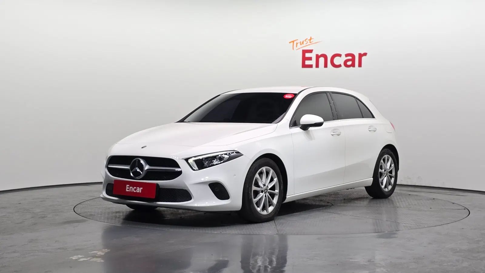 Mercedes-Benz Classe A A220 5 portes (W177) 2020 — photo 1 sur 20