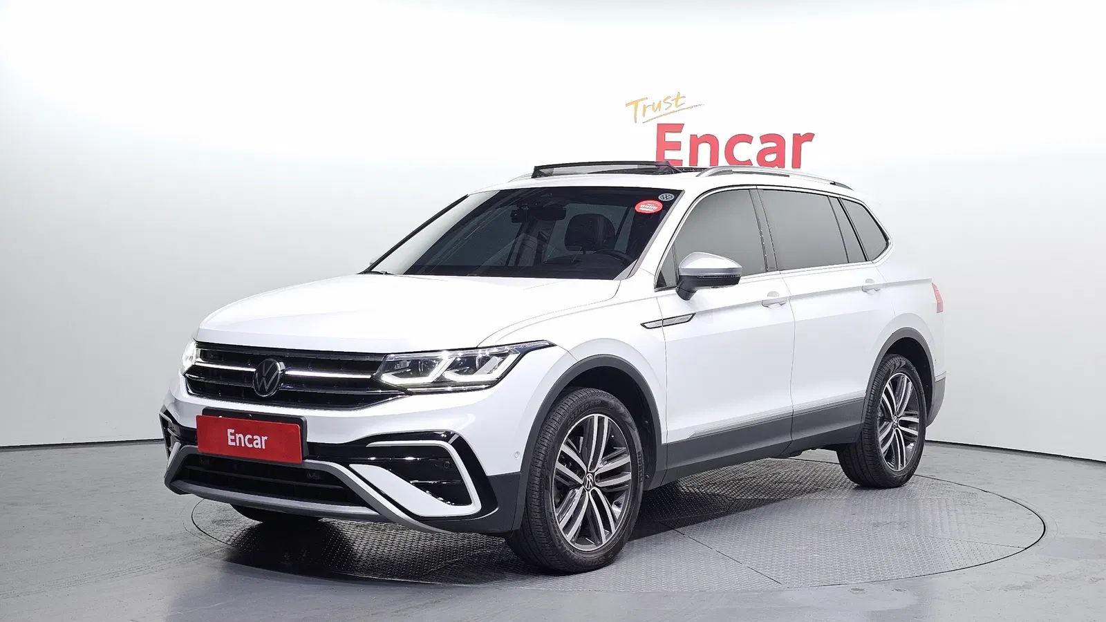 Volkswagen Tiguan Allspace 2.0 TSI Prestige 2023 — photo 1 sur 20