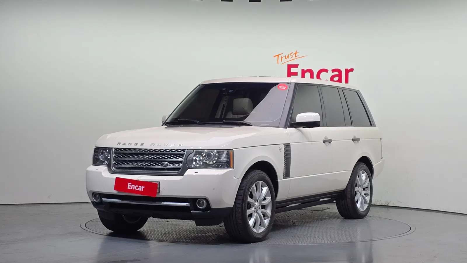 Land Rover Range Rover V8 5.0 Supercharged 2010 — photo 1 sur 20