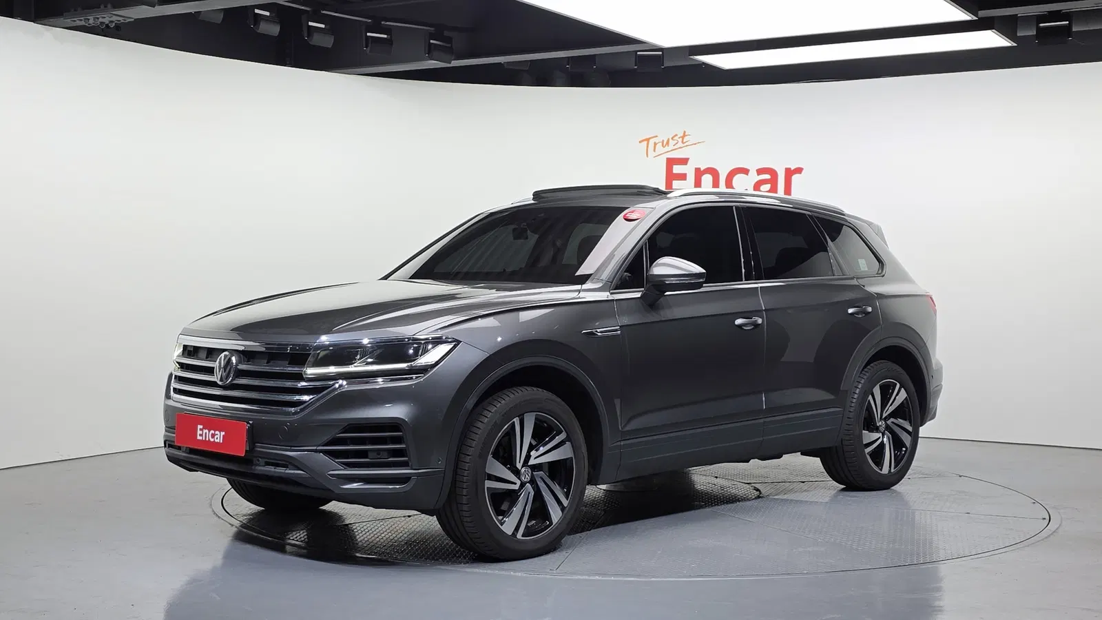 Volkswagen Touareg 3e génération 3.0 TDI Premium 2020 — photo 1 sur 20