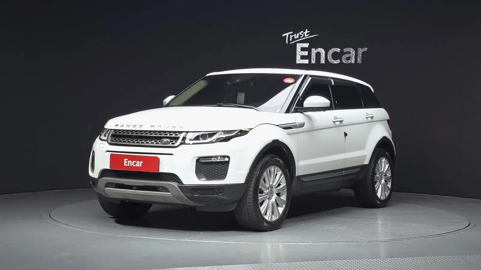 Land Rover Range Rover Evoque 2.0 TD4 HSE 2016 — photo 1 sur 20