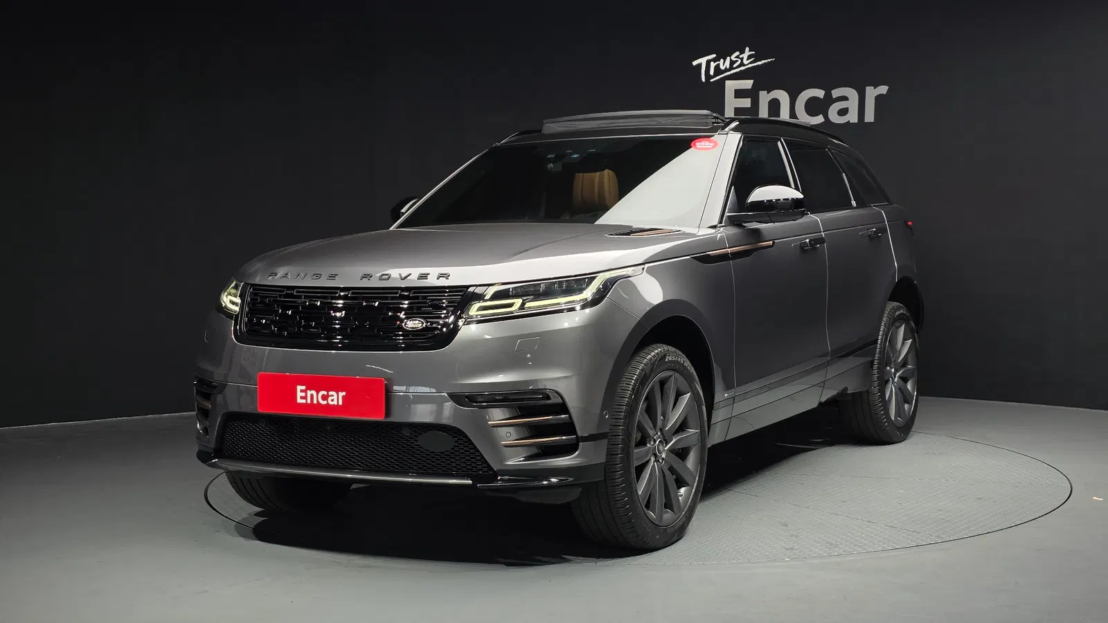 Land Rover Range Rover Velar 3.0 D300 R-Dynamic HSE 2019 — photo 1 sur 20