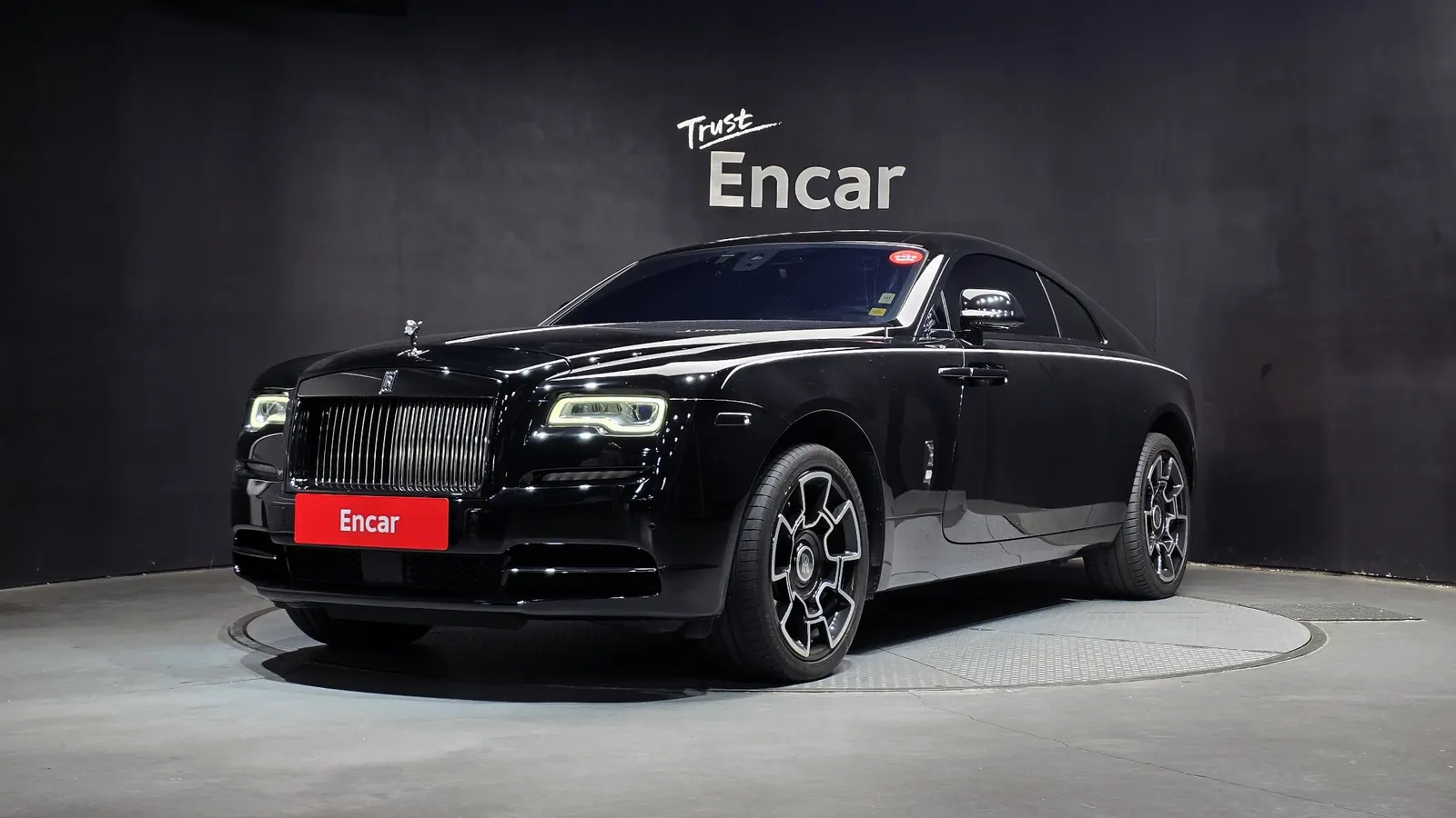 Rolls-Royce Wraith 6.6 Black Badge 2017 — photo 1 sur 20