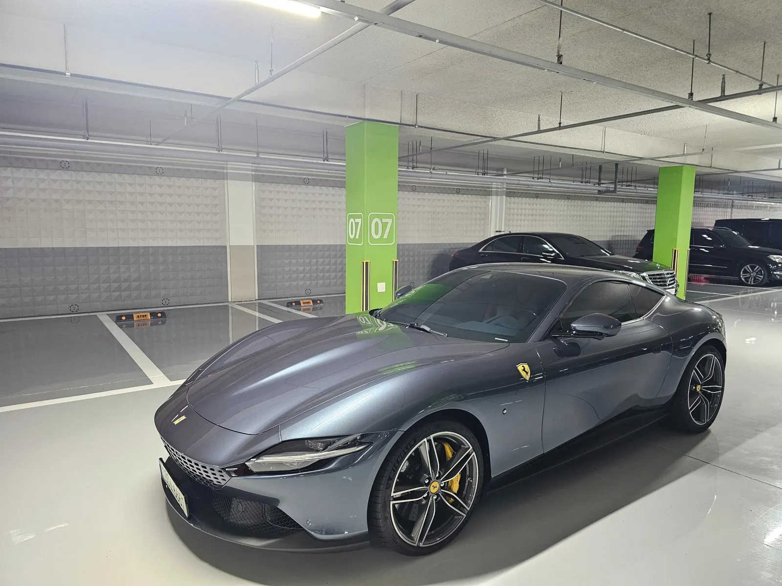 Ferrari Roma 3.9 2021 — photo 1 sur 26