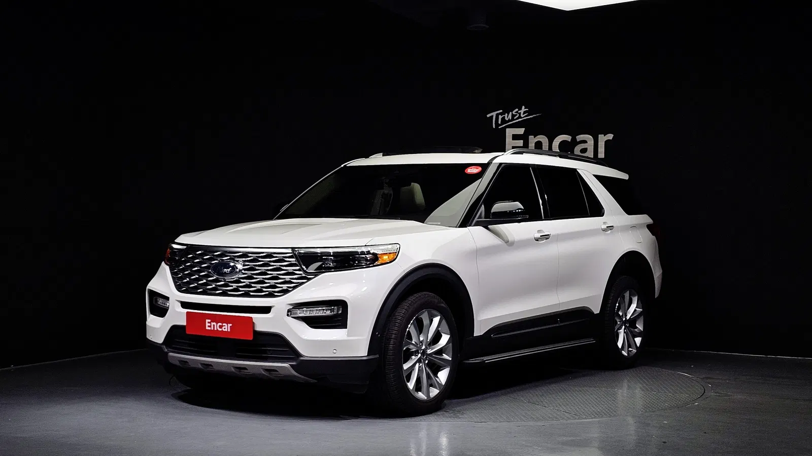 Ford Explorer 6e génération 3.0 Platinum 4WD 2022 — photo 1 sur 20