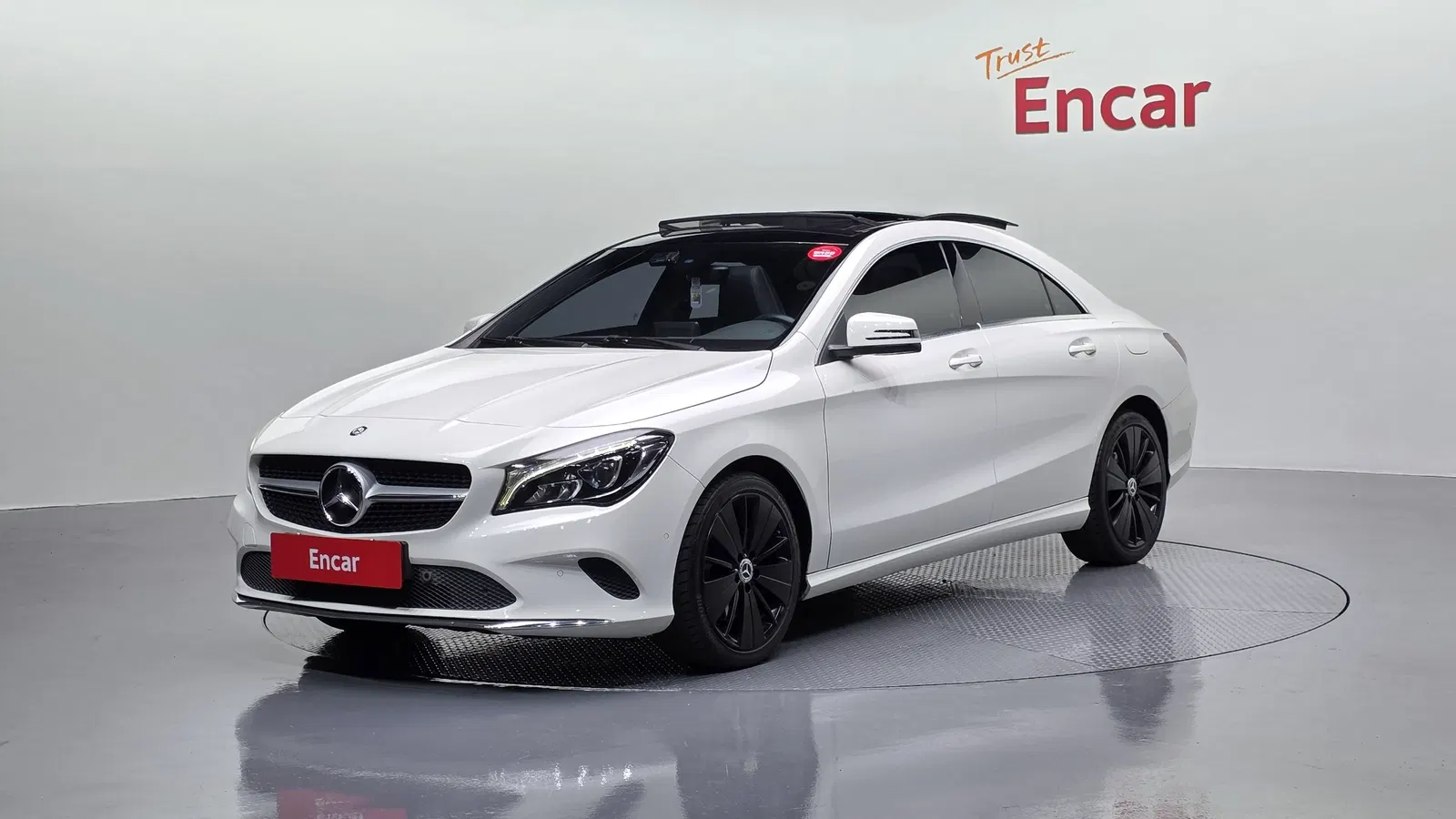 Mercedes-Benz CLA CLA250 4MATIC (C117) 2017 — photo 1 sur 26