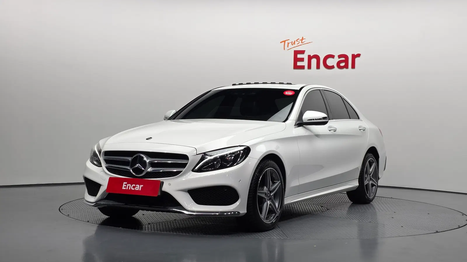 Mercedes-Benz Classe C AMG Line · C200 4MATIC (W205) 2018 — photo 1 sur 20