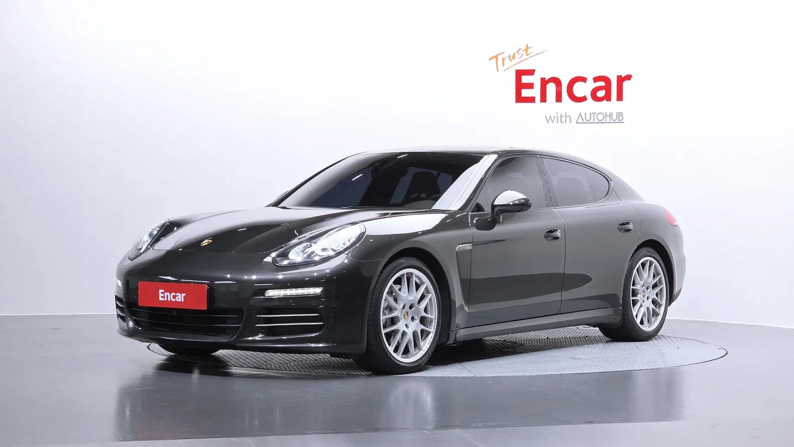 Porsche Panamera 3.6 AWD 2014 — photo 1 sur 20