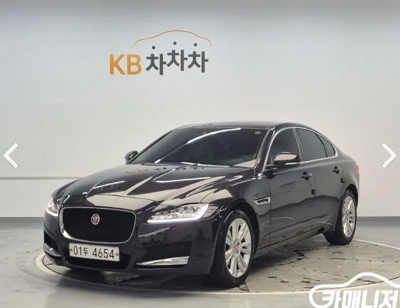 Jaguar XF (X260) 20d Portfolio 2017 — photo 1 sur 25