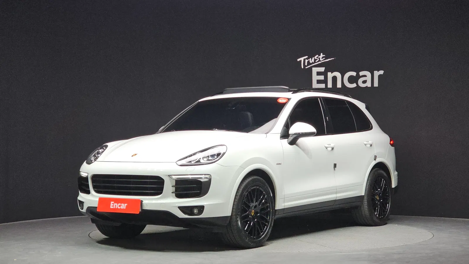 Porsche Cayenne 3.0 Diesel Platinum Edition 2017 — photo 1 sur 20