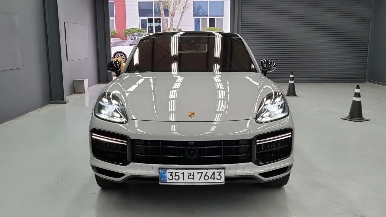Porsche Cayenne (PO536) 4.0 Turbo 2023 — photo 1 sur 18